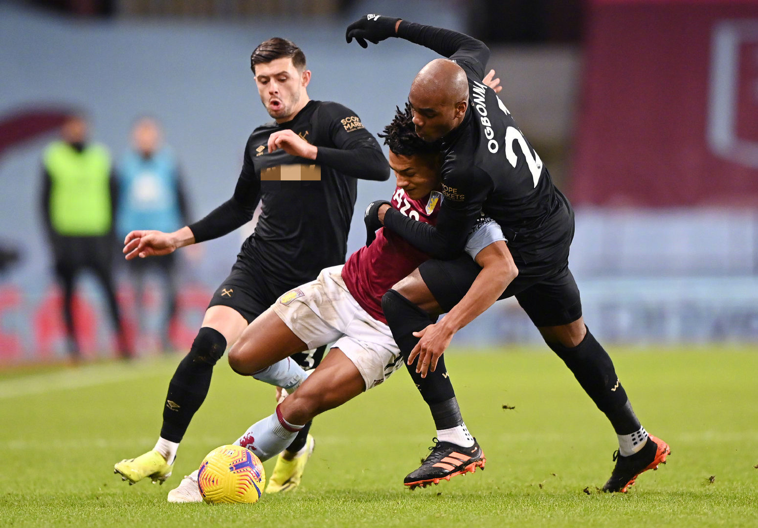 中脱颖而出 中脱颖而出